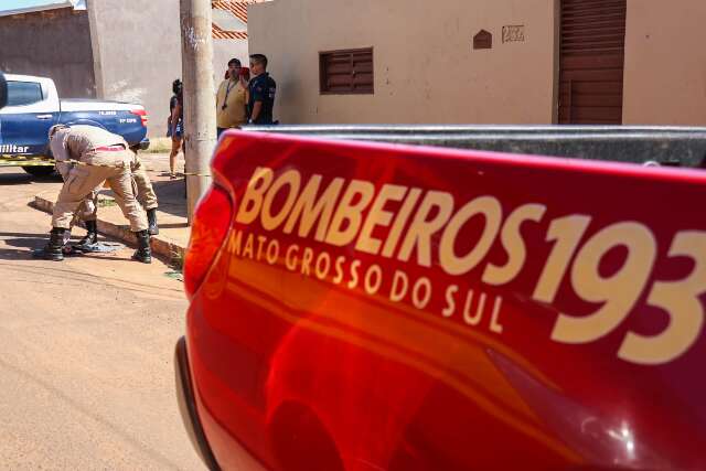 Adolescente v&iacute;tima de atentado passa por cirurgia e segue em estado grave