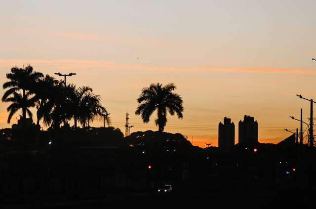 Sol predomina e MS tem máxima de 38 graus nesta terça-feira