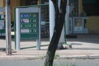Posto BR da Avenida Ministro João Arinos vende gasolina a R$ 7,34. (Foto: Marcos Maluf)