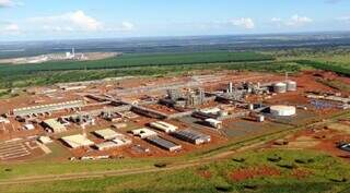 Construção da usina em Três Lagoas começou em 2011 e foi interrompida três anos depois. (Foto: Arquivo)