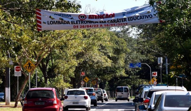 Radares no Parque dos Poderes est&atilde;o funcionando em car&aacute;ter educativo