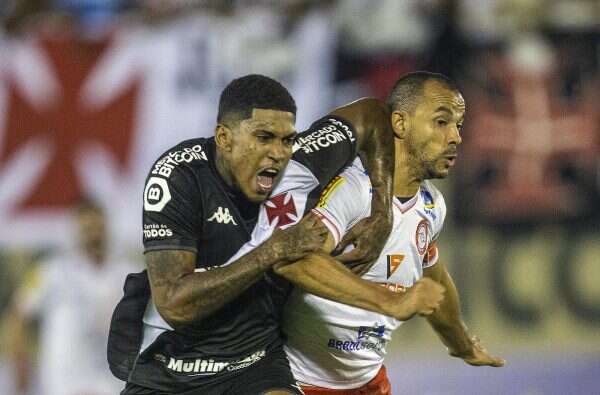 Em duelo com gol contra, Tombense e Vasco ficam no empate em 1 a 1 