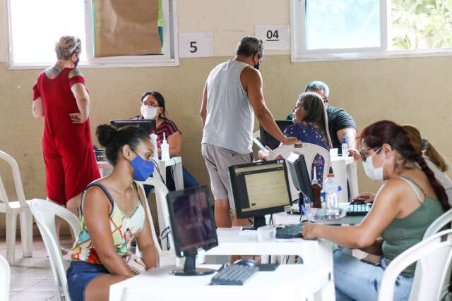 Para quem quer aproveitar feriado para vacinar, Seleta vai funcionar at&eacute; &agrave;s 17h