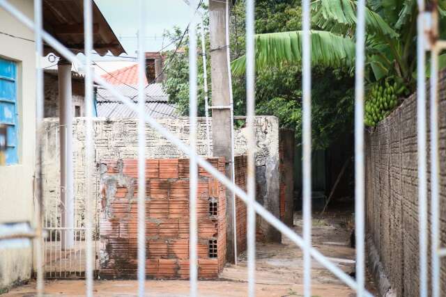 Proibida at&eacute; de ir ao banheiro, mulher &eacute; mantida em c&aacute;rcere por 9 dias