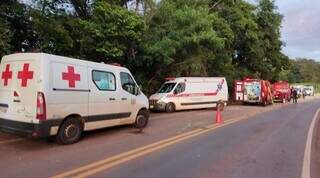 Socorro às vítimas na PR-467, em Marechal Rondon. (Foto: Marechal News)