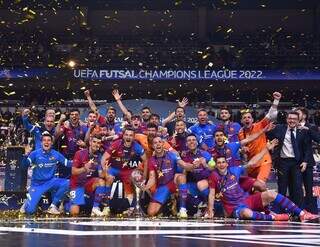 Atleta de Campo Grande conquista Champions League de Futsal com o Barcelona 