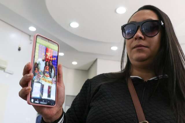 &ldquo;Meu marido e minha amiga n&atilde;o v&atilde;o voltar&rdquo;, lamenta sobrevivente de atentado