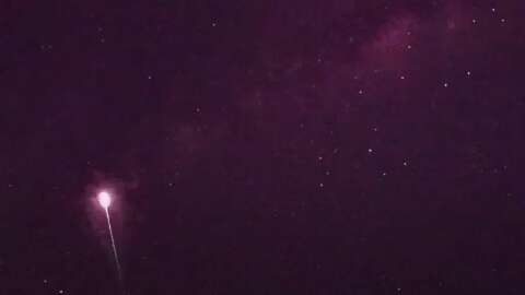 Fique de olho: chuvas de meteoros Eta Aqu&aacute;ridas enfeitam o c&eacute;u nesta quinta