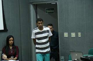 Foragido por assassinato em 2015, pedreiro é encontrado morto na rua Foragido por assassinato em 2015, pedreiro é encontrado morto na rua