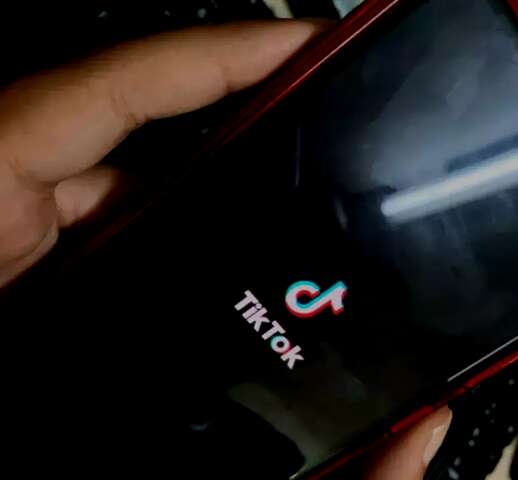 Adolescentes simulavam assaltos para postar no Tik Tok em busca de fama