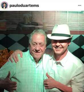 Lamartine e Paulo Duarte em foto postada nas redes sociais (Foto: Divulgação)
