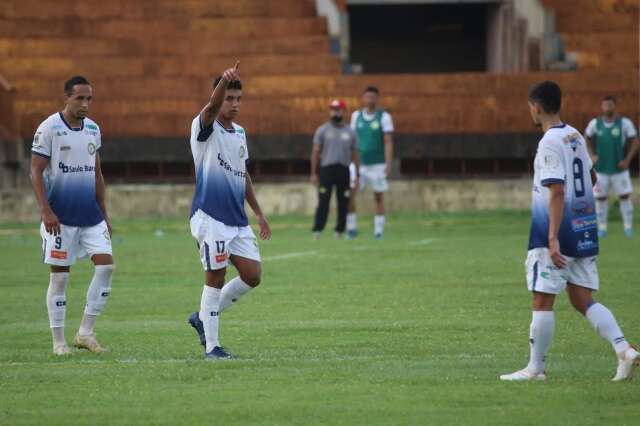 &Uacute;nico representante de MS, Costa Rica enfrenta Gr&ecirc;mio de An&aacute;polis neste domingo