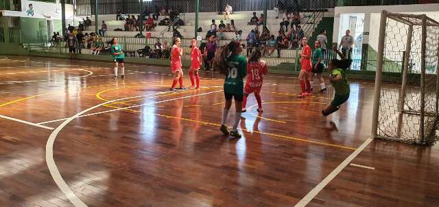 Rodada da Copa Pelezinho registra m&eacute;dia de 6,7 gols por partida