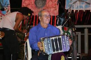 Elinho era um mestre no bandoneon. (Foto: Raquel Ovelar)