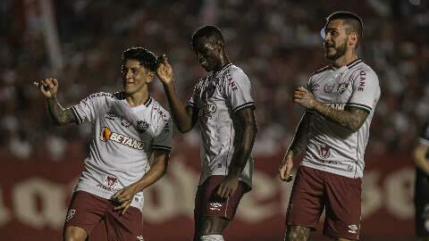 No Serra Dourada, Fluminense domina partida e vence o Vila Nova por 2 a 0