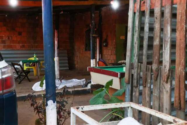 Ap&oacute;s namorado ser morto pelo ex, mulher relata ataques e persegui&ccedil;&atilde;o