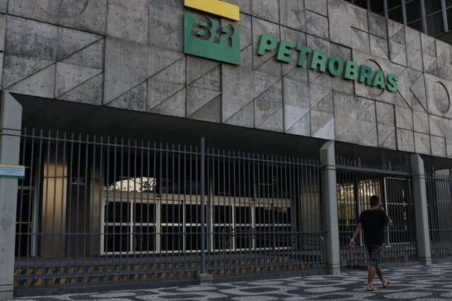 Maioria apoia que governo abra processo de privatiza&ccedil;&atilde;o da Petrobras