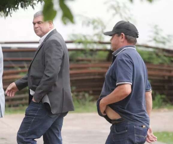 Ao saber que seria preso, homem que matou namorado de ex tenta su&iacute;cidio 