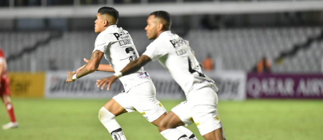 Nos acr&eacute;scimos, Santos arranca vit&oacute;ria de 1 a 0 sobre o Uni&oacute;n La Calera 