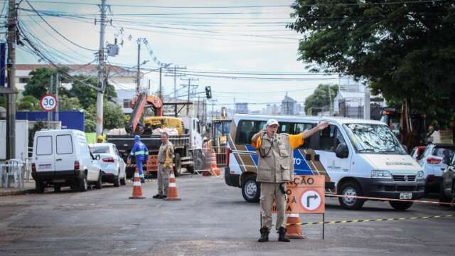 Para acelerar obras, prefeitura fecha trechos em 3 ruas neste fim de semana
