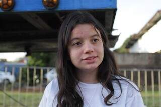 Estudante Caroline Silva, de 16 anos (Foto: Marcos Maluf)