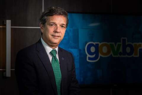 Após 40 dias, Bolsonaro troca presidente da Petrobras pela terceira vez 