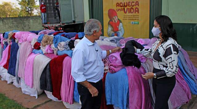Governo inicia distribui&ccedil;&atilde;o de 80 mil cobertores para popula&ccedil;&atilde;o carente