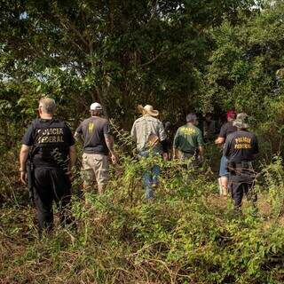 Equipes em busca da onça-pintada no Pantanal, em 2021. (Foto: Divulgação/PF)