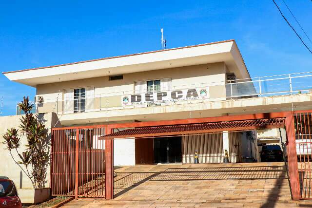 Pol&iacute;cia indicia &quot;Belo&quot;, amigo de dona de creche, pelo estupro de tr&ecirc;s crian&ccedil;as