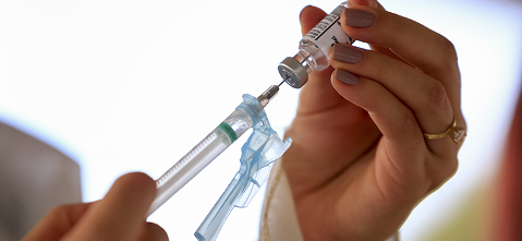 Vacinação contra covid em adolescentes deve ser imediata em MS