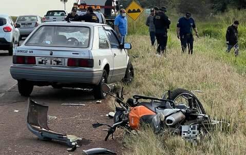 Motorista mata motociclista de 31 anos atropelada e foge de local do acidente