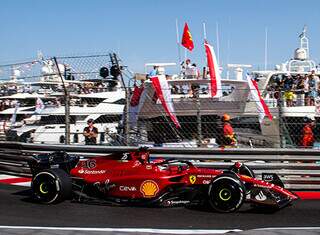 Jacques Lecler conquista a pole position durante treinos para o GP de Mônaco. (Foto: Divulgação/Ferrari)