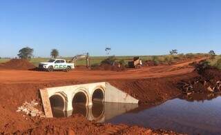 Pavimentação vai melhorar acesso ao distrito de Porto Morumbi.