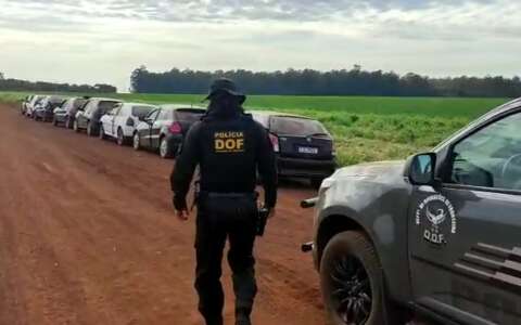 Em dois dias, polícia apreende 10 carros com R$ 1,5 milhão em contrabando