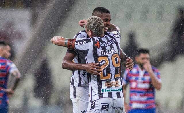 Com gol de Cl&eacute;ber, Cear&aacute; vence o Fortaleza por 1 a 0