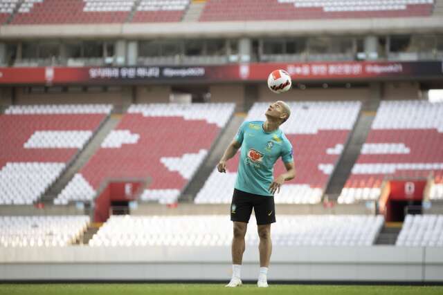 Brasil enfrenta Coreia do Sul daqui a pouco em preparação para Copa do Mundo