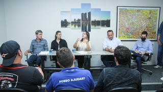 Reunião aconteceu no Gabinete do Paço Municipal (Foto: Divulgação)