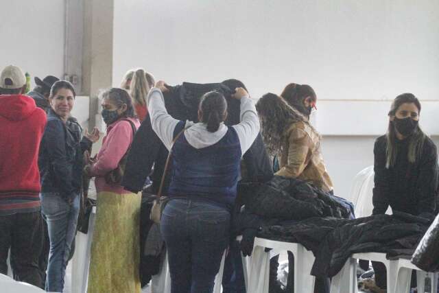 Apae vende tudo e comemora 1&ordm; bazar de produtos apreendidos