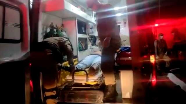 Motociclista morre e 2 ficam feridos em acidente na Costa e Silva