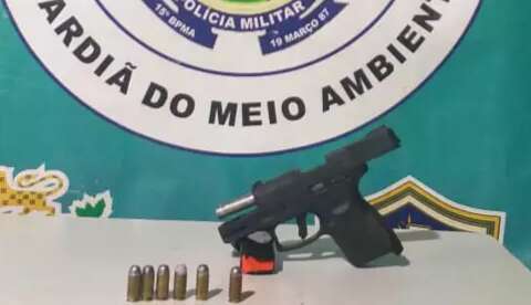 Veterin&aacute;rio &eacute; preso com pistola, muni&ccedil;&otilde;es e tem de pagar fian&ccedil;a de R$ 6 mil