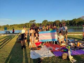 Primeiro Piquenique Trans foi realizado neste domingo (5), no Parque das Nações Indígenas. (Foto: Aletheya Alves)
