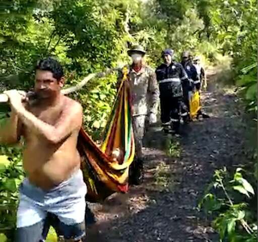Ap&oacute;s sofrer mal s&uacute;bito, idoso &eacute; socorrido em &aacute;rea de dif&iacute;cil acesso no Pantanal 