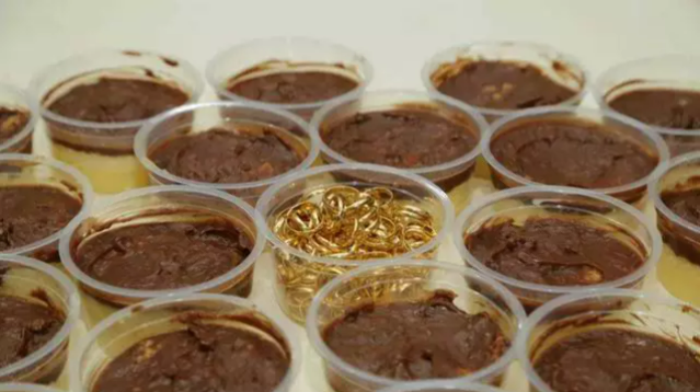 Bolo de Santo Ant&ocirc;nio tem 500 alian&ccedil;as e 7 mil peda&ccedil;os &agrave; venda 