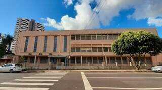Escola Estadual São José, uma das unidades onde professora acusada de falas racistas leciona. (Foto: Google Street View)