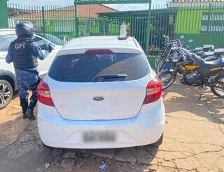 Homem invade escola para cobrar d&iacute;vida, agride ex e acaba preso