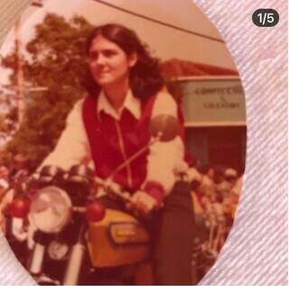 Paixão pelas motos começou na adolescência, em Dourados. (Foto: Arquivo pessoal)