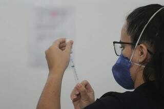 Imunizante contra a gripe está disponível para todos os públicos prioritários. (Foto: Marcos Maluf)