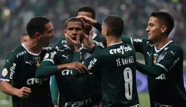 Palmeiras pode voltar &agrave; lideran&ccedil;a do Brasileir&atilde;o hoje em jogo contra o Coritiba