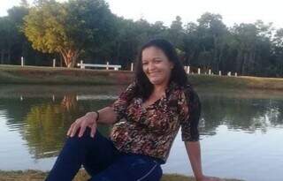 Marcilene Pereira dos Santos, 49 anos, foi morta a facadas pelo companheiro. (Foto: Arquivo Pessoal)