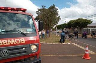 Motoentregador morre na Santa Casa ap&oacute;s atropelar ciclista 